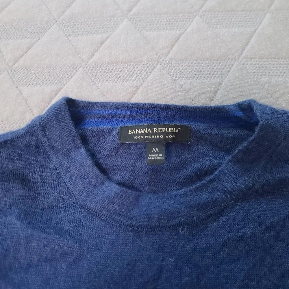 Banana Republic Blue 100% Merino Wool Tight Knit Pullover Sweater Men's Medium